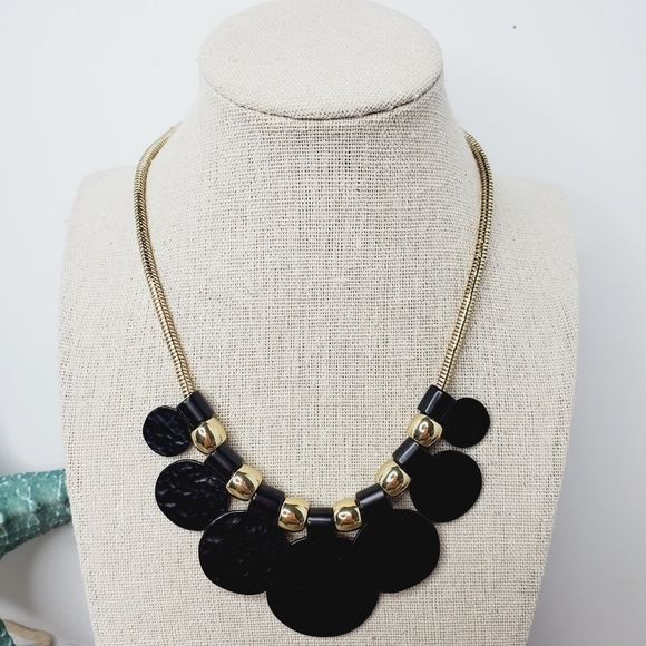 New gold black statement‎ necklace metal summer - Picture 9 of 11
